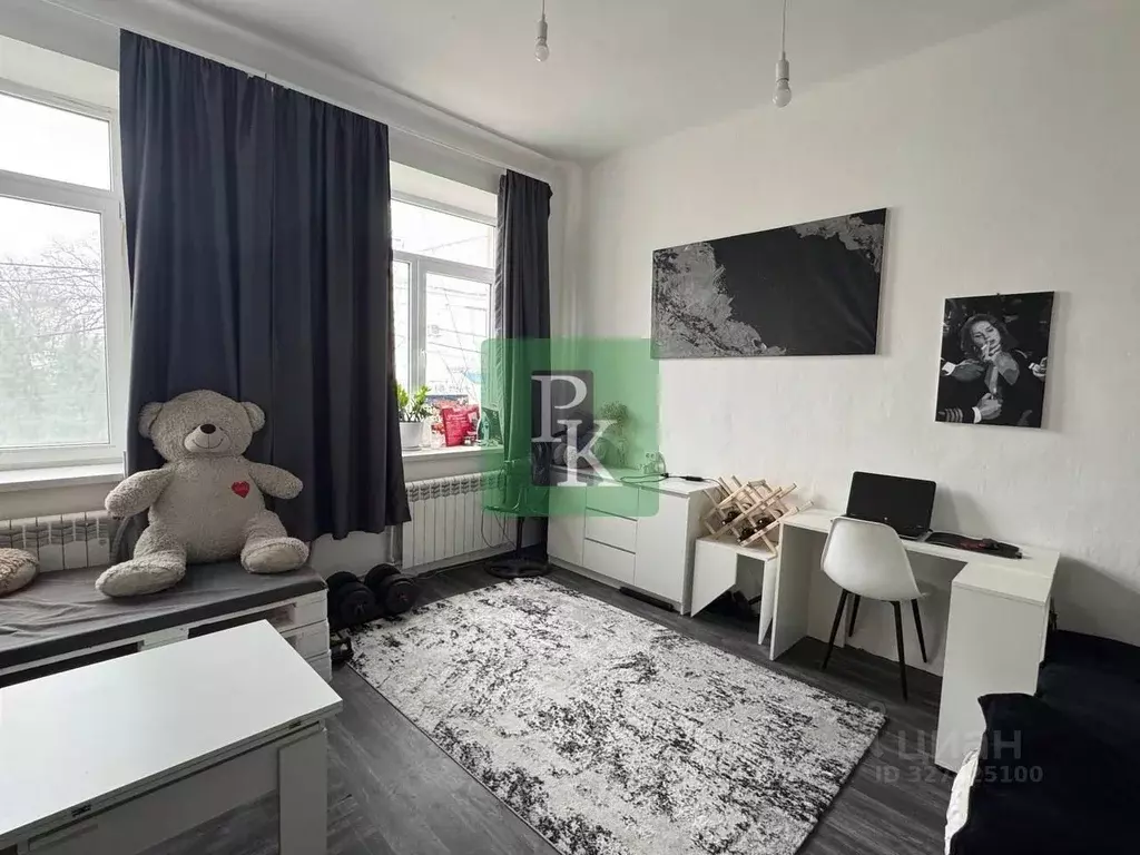 1-к кв. Севастополь просп. Юрия Гагарина, 41 (43.8 м) - Фото 1