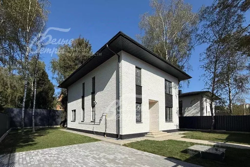 Дом в Москва д. Изварино, ул. 1-я Новоизваринская, 17/1 (167 м) - Фото 1