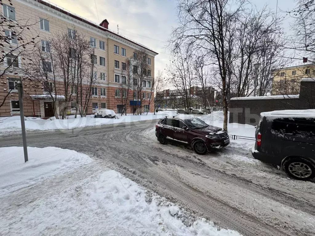 Помещение свободного назначения в Мурманская область, Мурманск ул. ... - Фото 1