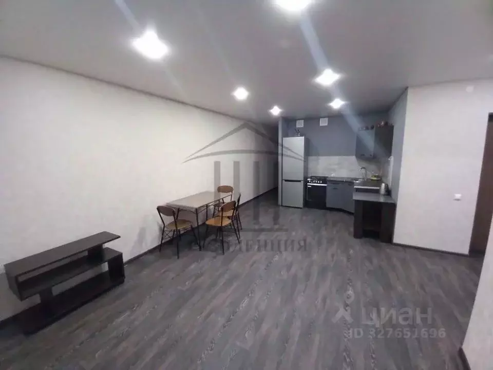 2-к кв. Свердловская область, Екатеринбург ул. Лучистая, 4 (62.3 м) - Фото 1