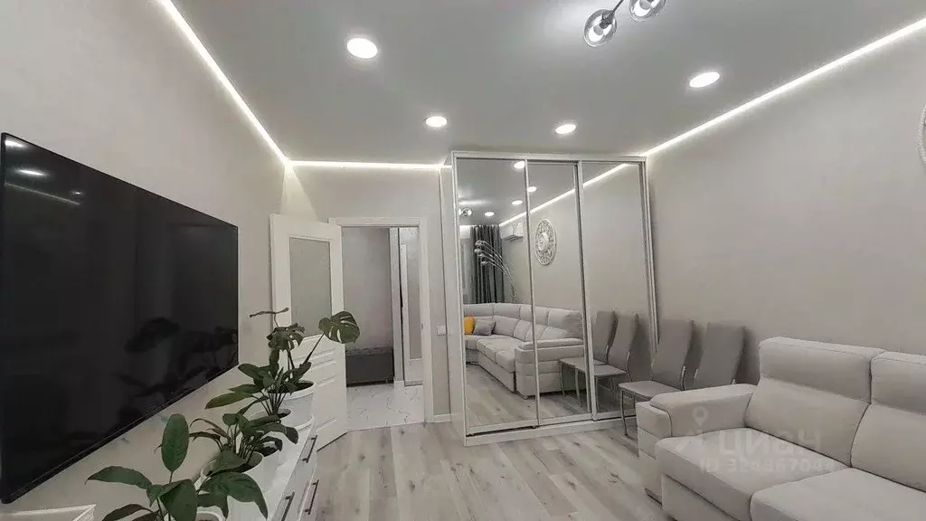 2-к кв. Пензенская область, Пенза просп. Победы, 97а (67.5 м) - Фото 2