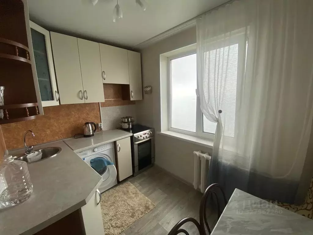 2-к кв. Приморский край, Владивосток ул. Добровольского, 13 (50.0 м) - Фото 2