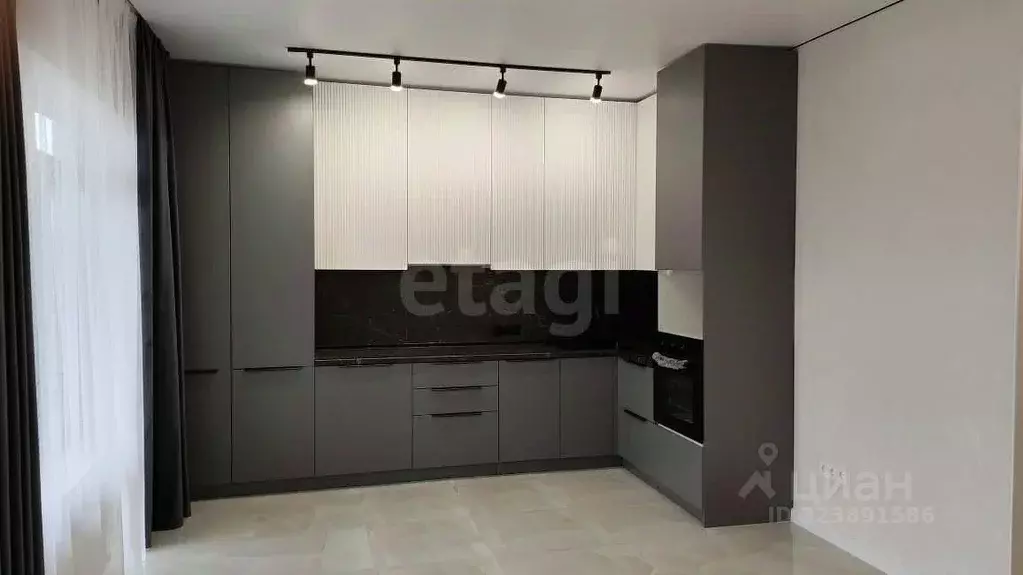 Дом в Ставропольский край, Михайловск Шпаковский район, ул. Вадима ... - Фото 1