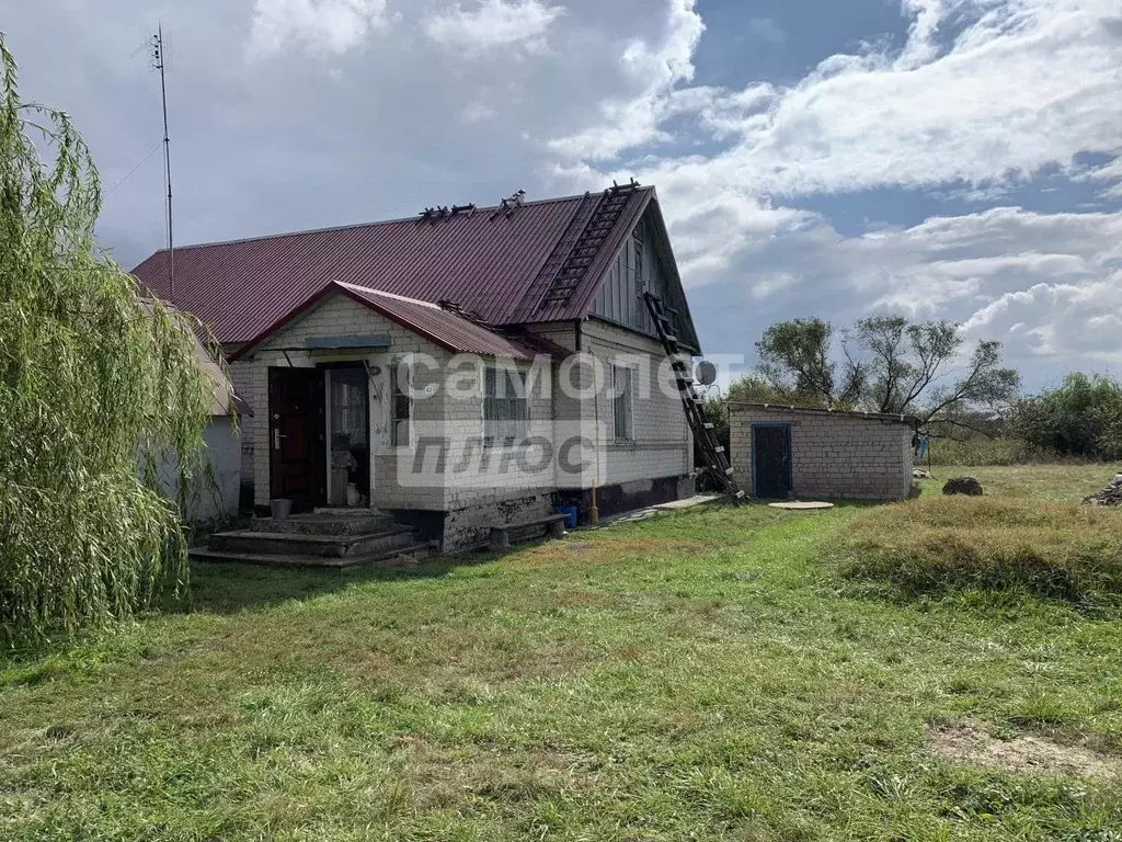 Дом в Липецкая область, Липецкий муниципальный округ, с. Троицкое ул. ... - Фото 1