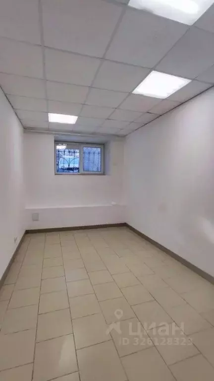 Офис в Новгородская область, Великий Новгород ул. Свободы (16 м) - Фото 1