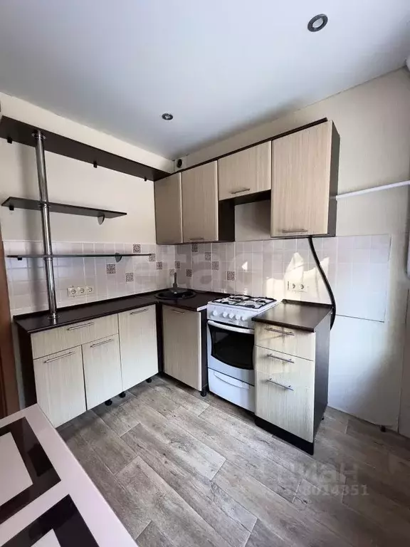 2-к кв. Челябинская область, Челябинск ул. Свободы, 92А (45.9 м) - Фото 1