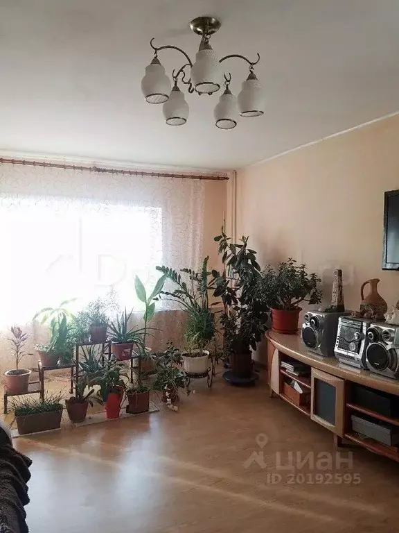 Дом в Бурятия, Улан-Удэ Импульс кв-л,  (321 м) - Фото 1