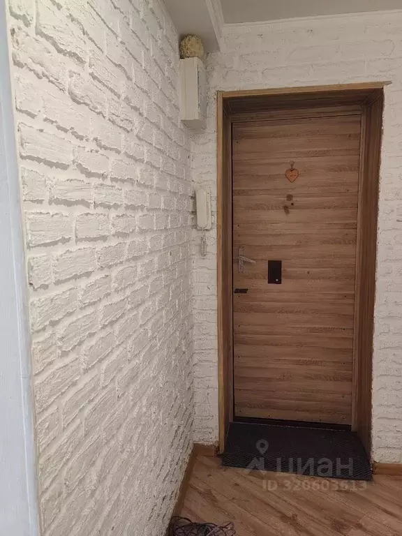 3-к кв. Саратовская область, Энгельс Студенческая ул., 183а (59.2 м) - Фото 0