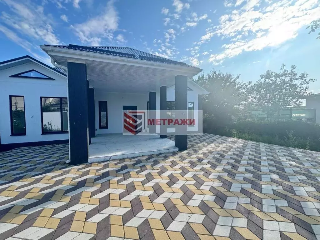 Дом в Краснодарский край, Темрюк Родник садовое товарищество,  (152 м) - Фото 1