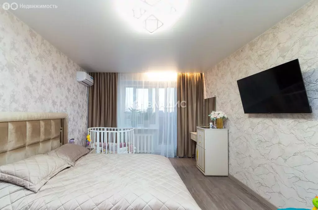 3-комнатная квартира: Тобольск, улица Радищева, 1 (80 м) - Фото 2