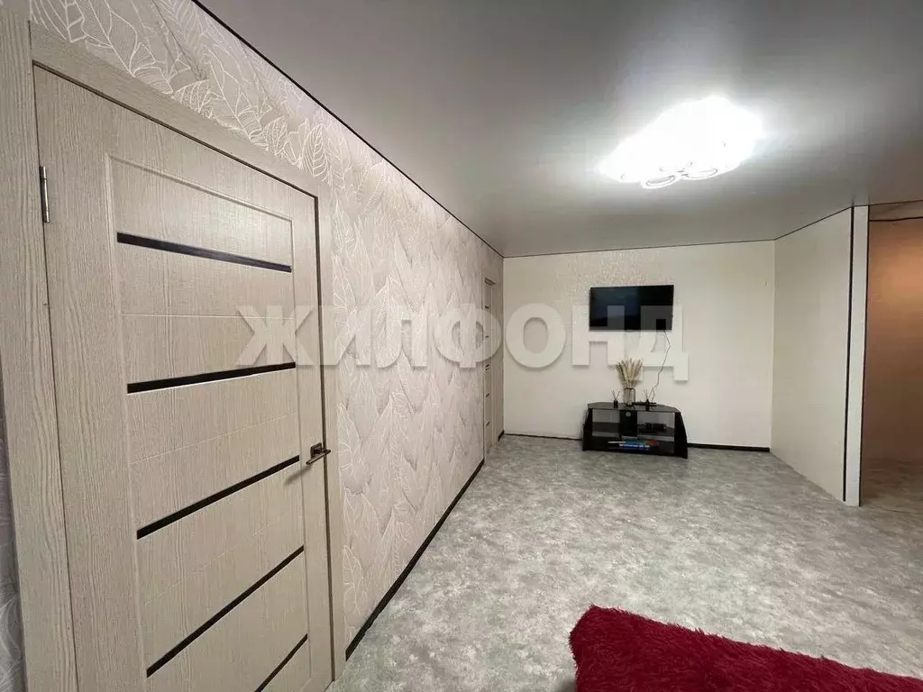 2-к кв. Новосибирская область, Новосибирск Степная ул., 61а (43.0 м) - Фото 0