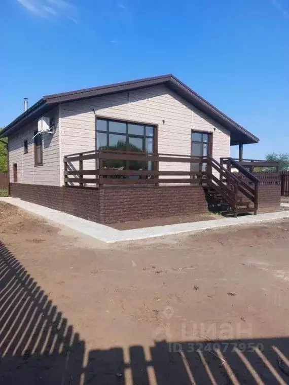 Дом в Самарская область, Волжский район, Черновский с/пос, пос. ... - Фото 1