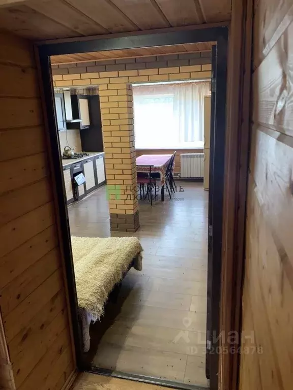 Дом в Белгородская область, Борисовский район, Акулиновское с/пос, с. ... - Фото 1