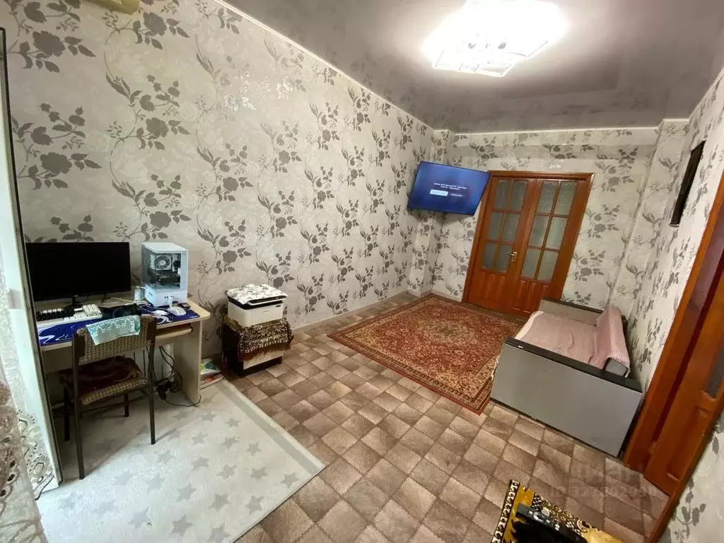 2-к кв. Астраханская область, Астрахань 3-й Интернационал мкр, ул. ... - Фото 2