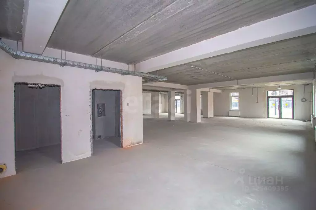 Помещение свободного назначения в Ямало-Ненецкий АО, Новый Уренгой ... - Фото 1