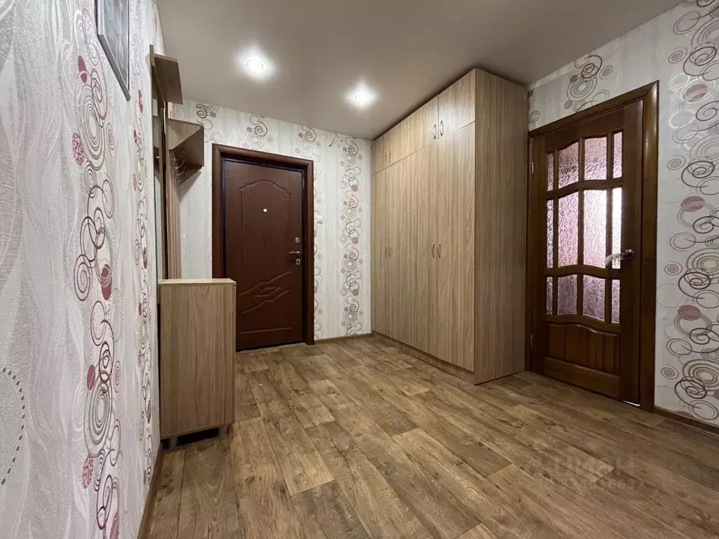 2-к кв. Чувашия, Чебоксары Мясокомбинатский проезд, 16 (55.9 м) - Фото 2