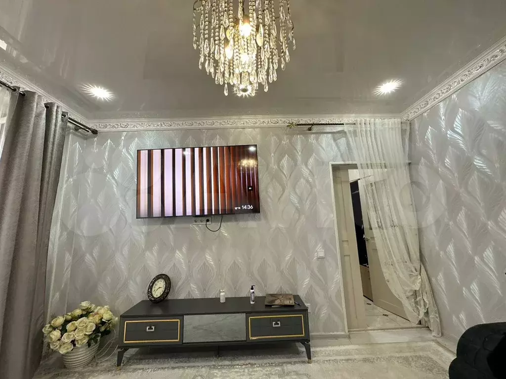 2-к. квартира, 55 м, 4/7 эт. - Фото 1