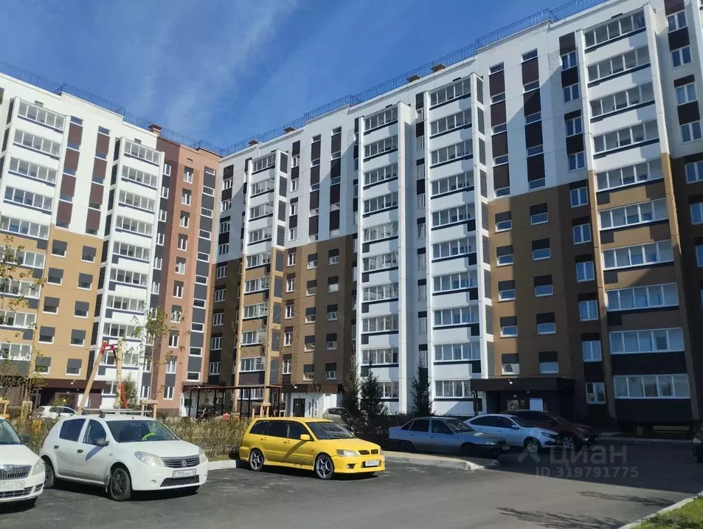 2-к кв. Челябинская область, Челябинск просп. Краснопольский, 30 (50.0 ... - Фото 0