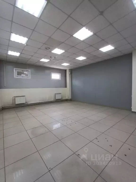 Помещение свободного назначения в Алтайский край, Барнаул ... - Фото 2