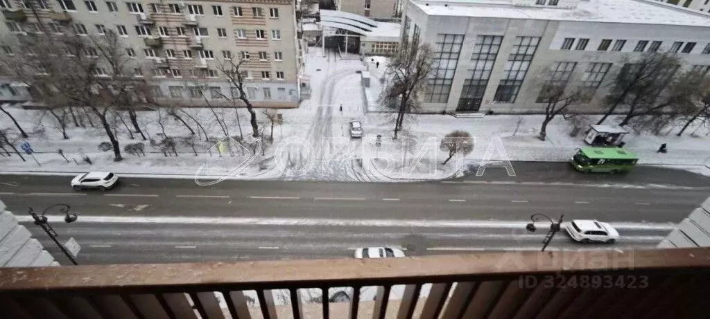 2-к кв. Тюменская область, Тюмень Первомайская ул., 8 (83.0 м) - Фото 0