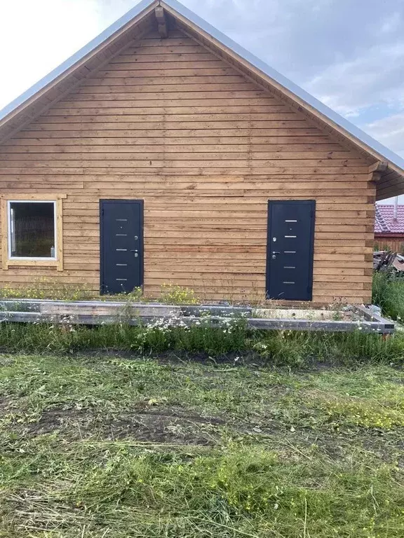 Дом в Красноярский край, Емельяновский район, Устюгский сельсовет, ... - Фото 1