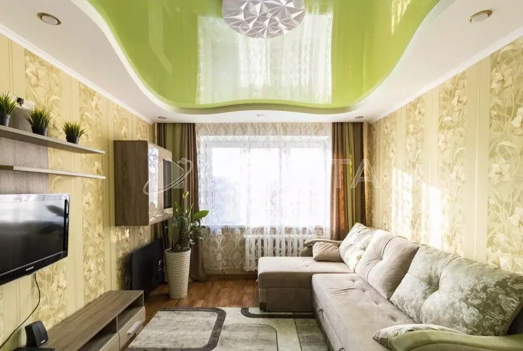 2-к кв. Тюменская область, Тюмень ул. Домостроителей, 36 (50.5 м) - Фото 1