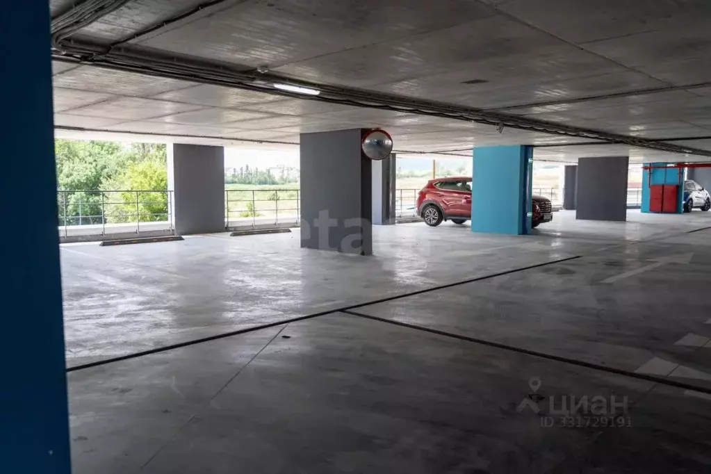 Гараж в Краснодарский край, Новороссийск ул. Хворостянского, 21А (13 ... - Фото 2