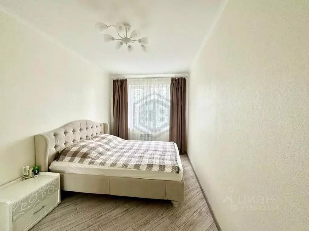 2-к кв. Крым, Ялта ул. Садовая, 52 (51.8 м) - Фото 0