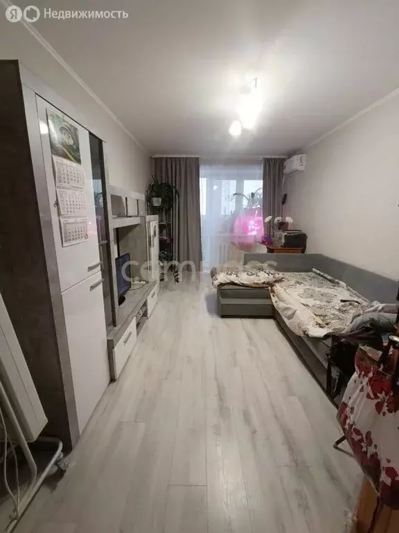 1-комнатная квартира: Тюмень, Магаданская улица, 5 (45 м) - Фото 1