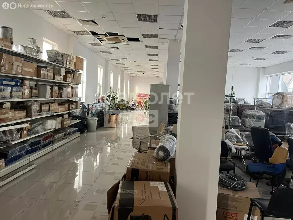 Торговая площадь (300 м) - Фото 1