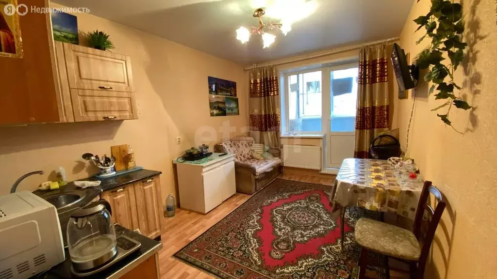 1-комнатная квартира: Курган, Чернореченская улица, 123 (39 м) - Фото 1