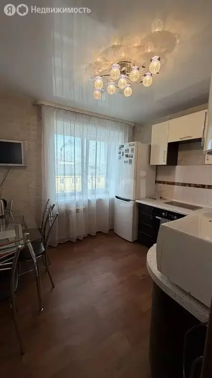 4-комнатная квартира: Улан-Удэ, микрорайон Заречный, улица Мерецкова, ... - Фото 2