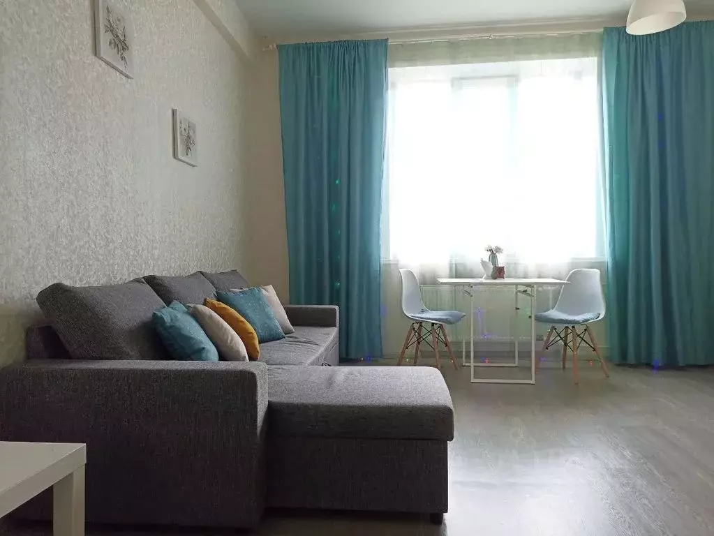 Студия Татарстан, Казань ул. Нурсултана Назарбаева, 35к1 (28.0 м) - Фото 1