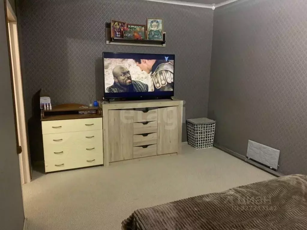 4-к кв. Ямало-Ненецкий АО, Тарко-Сале Пуровский район, Геолог мкр, 15 ... - Фото 1