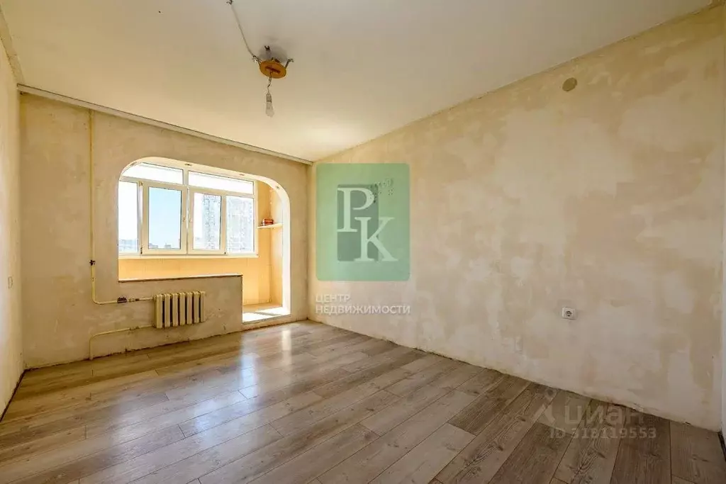 1-к кв. Севастополь просп. Октябрьской Революции, 40к13 (30.5 м) - Фото 0