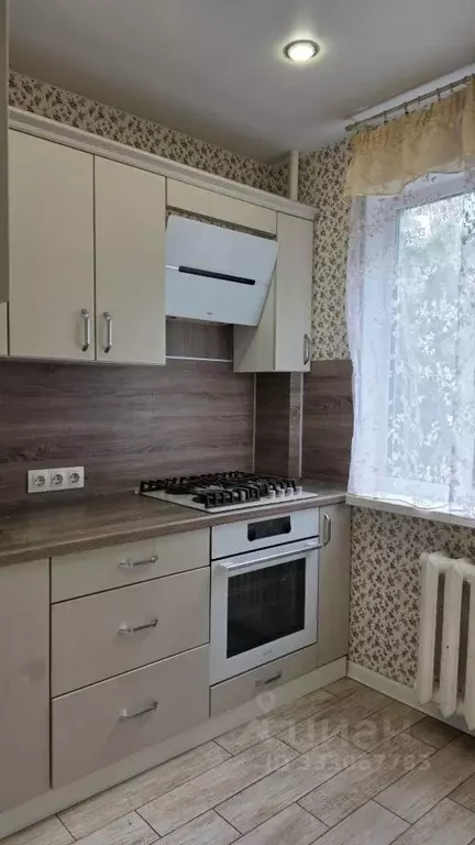 3-к кв. Псковская область, Псков Юбилейная ул., 69 (57.0 м) - Фото 1