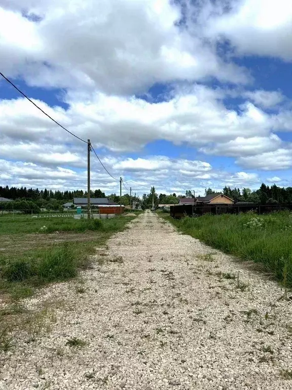 Участок в Ленинградская область, Гатчинский муниципальный округ, с. ... - Фото 2