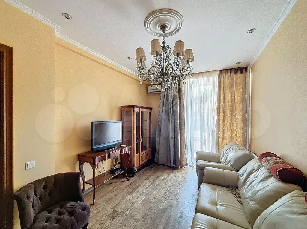 3-к. квартира, 70 м, 2/9 эт. - Фото 0