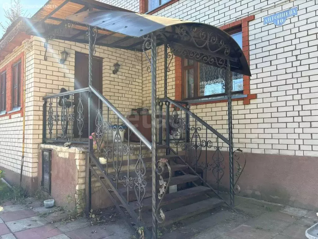 Дом в Покров, Покров, улица Антониева (180 м) - Фото 1