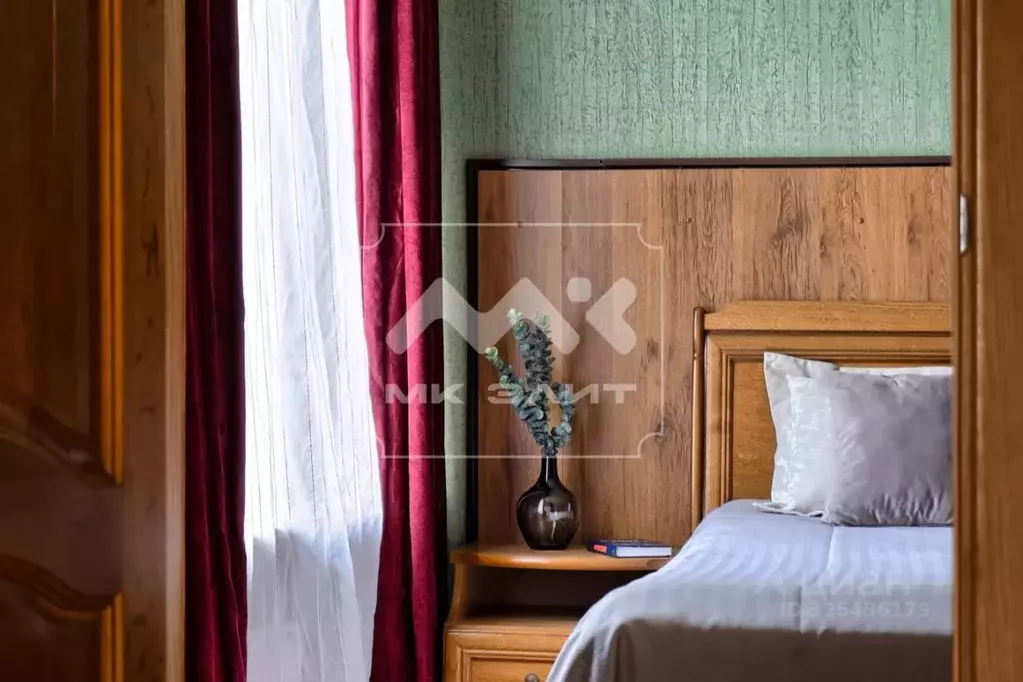 3-к кв. Санкт-Петербург Почтамтская ул., 1 (194.8 м) - Фото 1