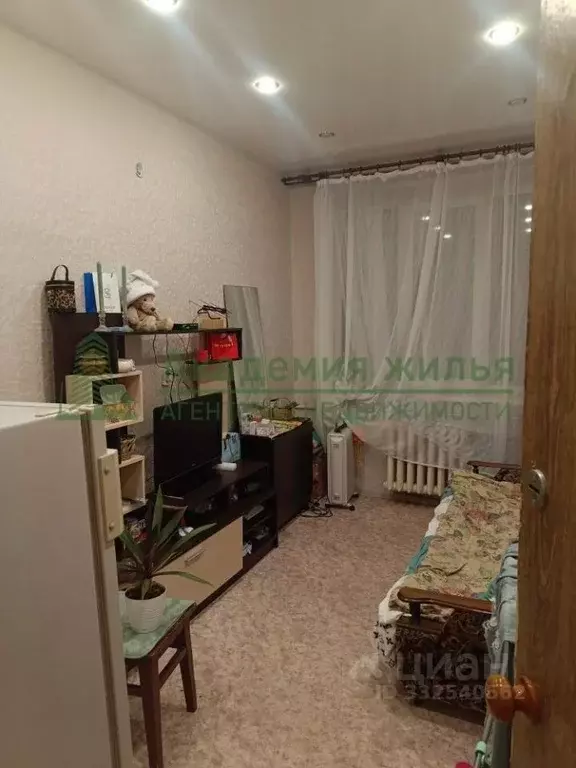 Комната Саратовская область, Саратов ул. Дома 8 Марта, 5 (10.4 м) - Фото 2
