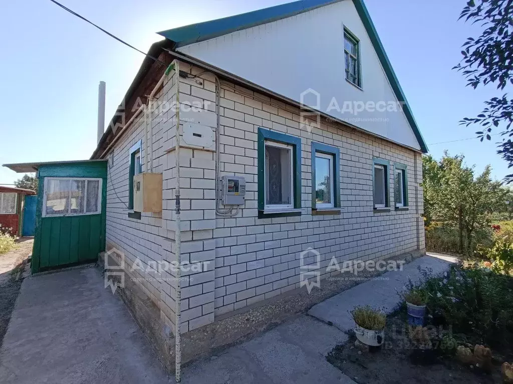 Дом в Волгоградская область, Иловлинский район, с. Лог ул. Садовая (38 ... - Фото 1