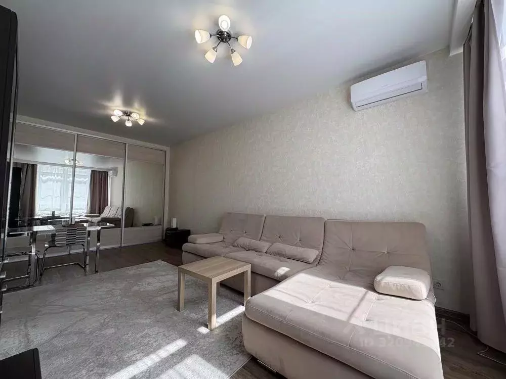 2-к кв. Кемеровская область, Кемерово просп. Притомский, 31к2 (53.0 м) - Фото 0