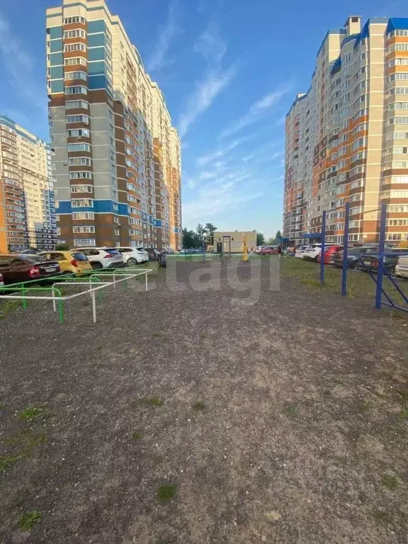 1-к кв. Брянская область, Брянск ул. Комарова, 59 (40.9 м) - Фото 1