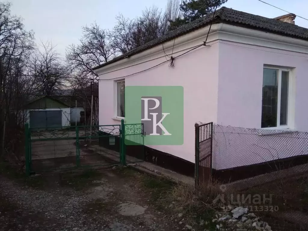 Дом в Крым, Бахчисарайский район, Почтовое пгт ул. Гагарина, 60А (100 ... - Фото 1