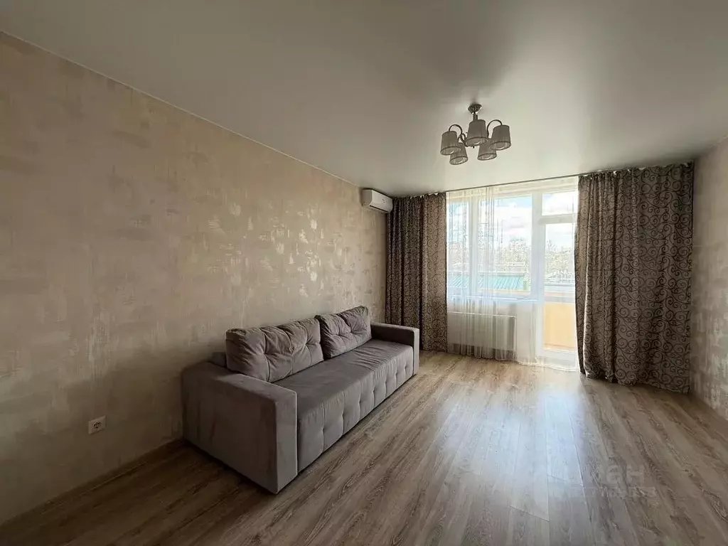 2-к кв. Крым, Симферополь ул. Тургенева, 11Б (60.0 м) - Фото 1