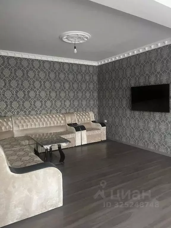 Дом в Дагестан, Дербент ул. Х. Тагиева, 75 (140 м) - Фото 1