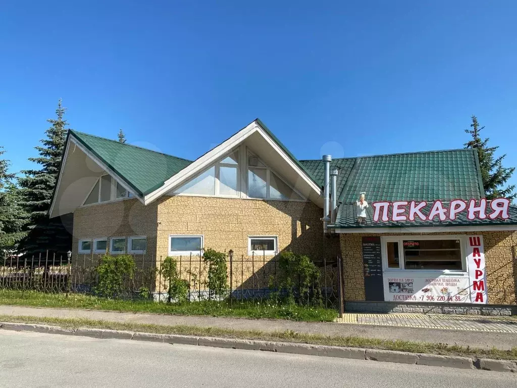 Продам торговое помещение, 220 м - Фото 1