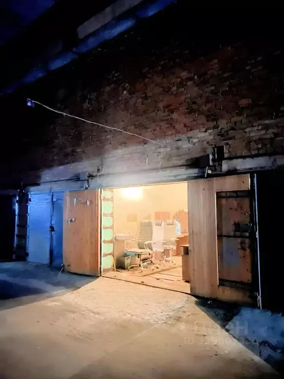 Гараж в Новосибирская область, Новосибирск Железнодорожная ул., 17 (18 ... - Фото 0
