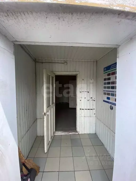 Торговая площадь в Ростовская область, Шахты ул. Ионова, 110 (70 м) - Фото 0